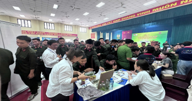 Trung tâm Giáo dục Nghề nghiệp Nông nghiệp Công nghệ cao TP.HCM tư vấn việc làm cho hơn 1.200 chiến sĩ trong Ngày hội tư vấn nghề nghiệp, hỗ trợ việc làm năm 2026