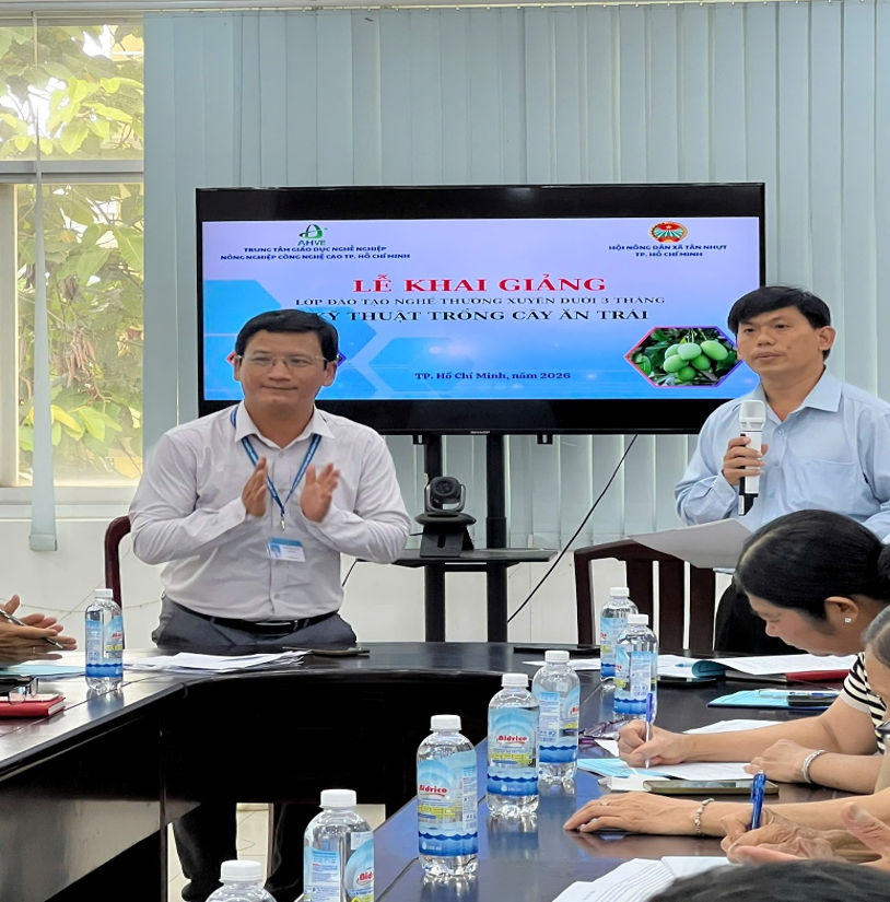 KHAI GIẢNG LỚP HỌC