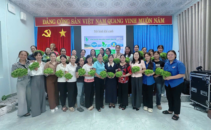 KHAI GIẢNG LỚP HỌC