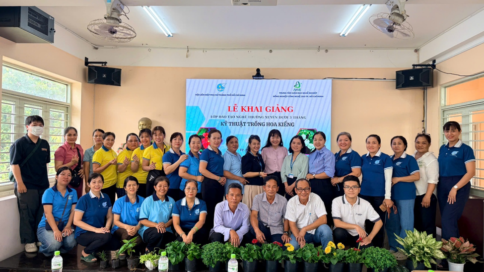 KHAI GIẢNG LỚP HỌC KHAI GIẢNG LỚP HỌC