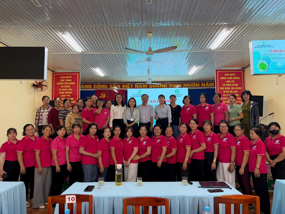 KHAI GIẢNG LỚP HỌC