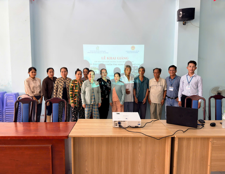 KHAI GIẢNG LỚP HỌC